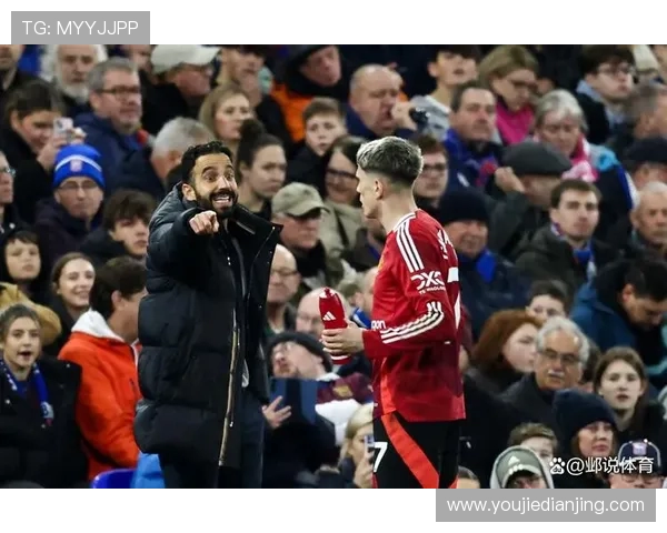 英媒称曼联关注里尔18岁中场新星布阿迪或成未来引援焦点热门人选